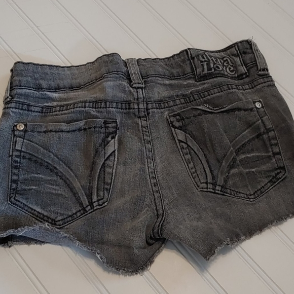 Ultra Love gray wash shorts - Picture 3 of 4